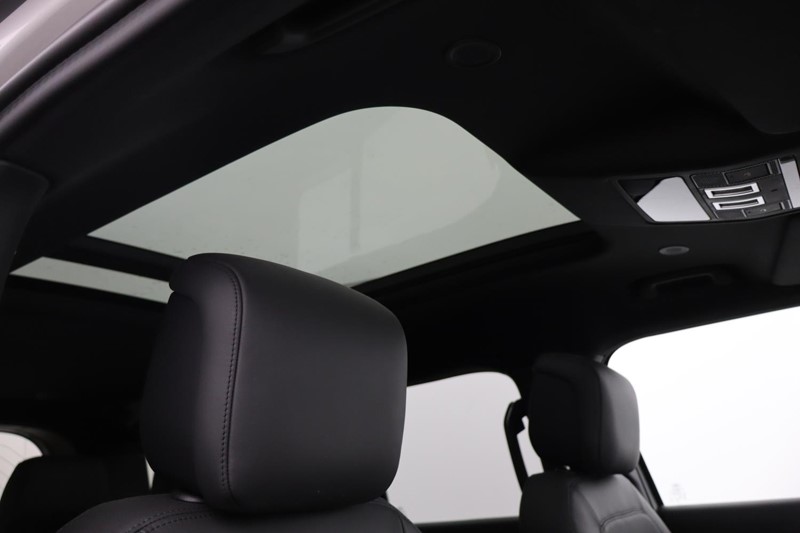 Used Land Rover Defender 2025 for sale - 77258397: Photo 28