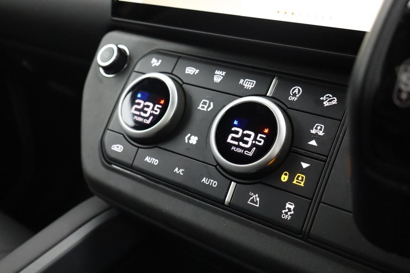 Used Land Rover Defender 2025 for sale - 77258397: Photo 35