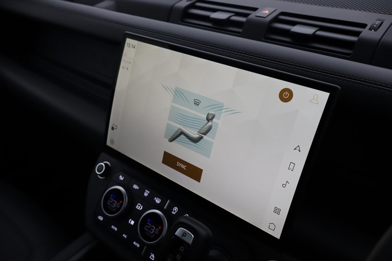 Used Land Rover Defender 2025 for sale - 77258397: Photo 37