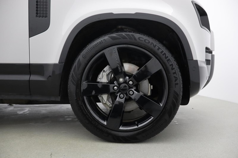 Used Land Rover Defender 2025 for sale - 77258397: Photo 8