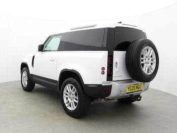 Used Land Rover Defender 2025 for sale - 79879382: Photo