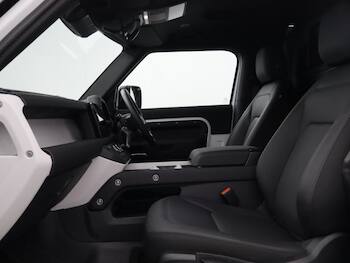 Used Land Rover Defender 2025 for sale - 79879382: Photo
