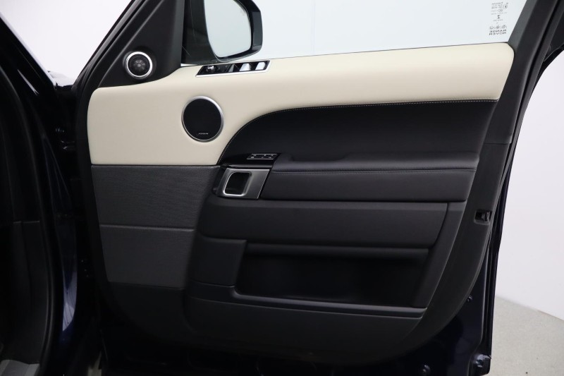 Used Land Rover Range Rover Sport 2022 for sale - 77653279: Photo 39