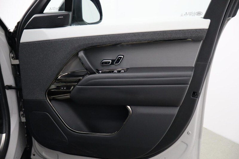 Used Land Rover Range Rover Sport 2023 for sale - 77718101: Photo 34