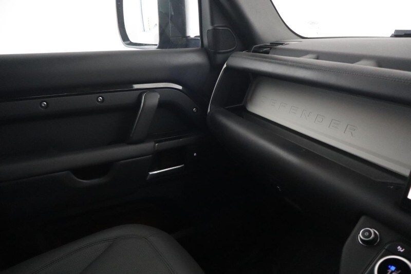 Used Land Rover Defender 2025 for sale - 78179980: Photo 40
