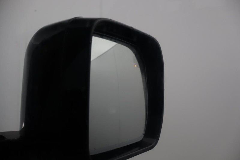 Used Land Rover Defender 2023 for sale - 77848216: Photo 50