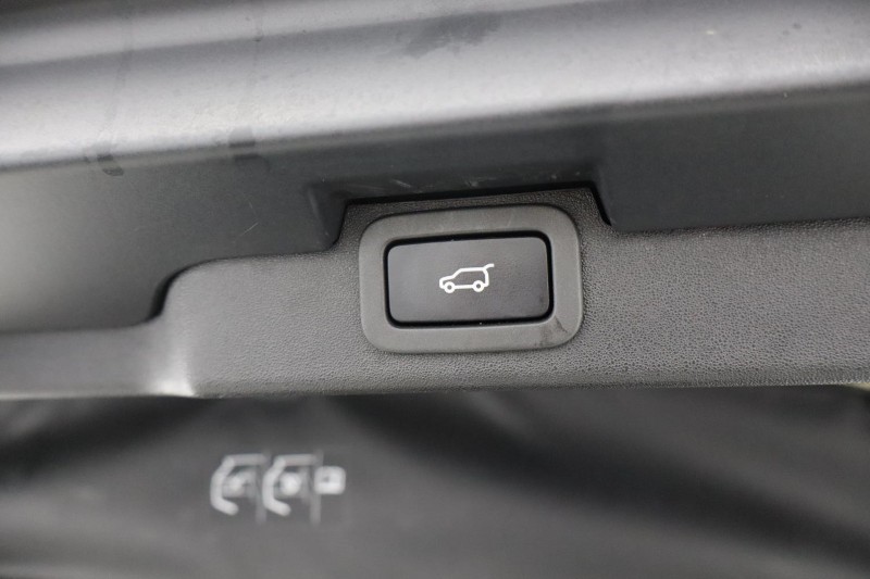 Used Land Rover Discovery 2020 for sale - 77025584: Photo 44