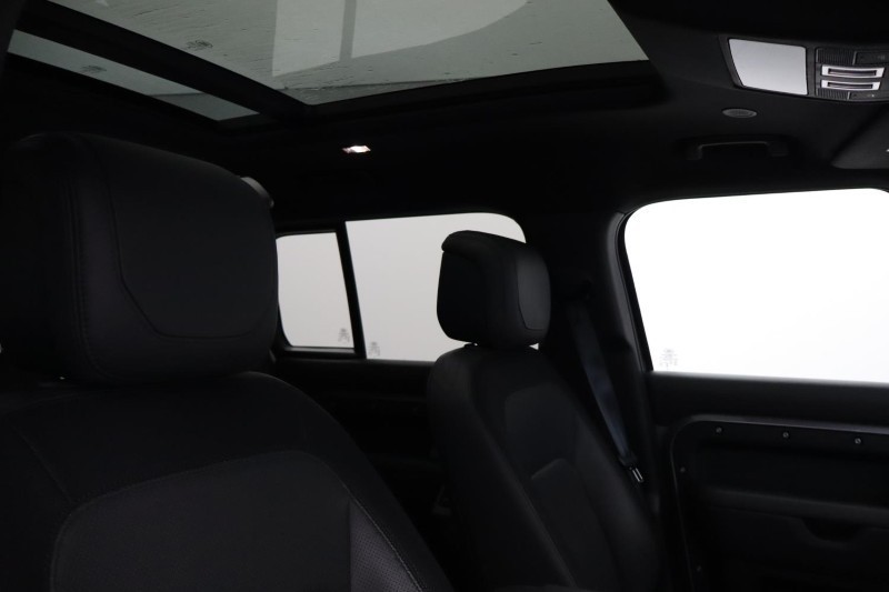 Used Land Rover Defender 2023 for sale - 78179963: Photo 44