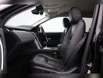 Used Land Rover Discovery Sport 2019 for sale - 77258378: Photo