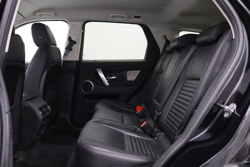 Used Land Rover Discovery Sport 2019 for sale - 77258378: Photo 4