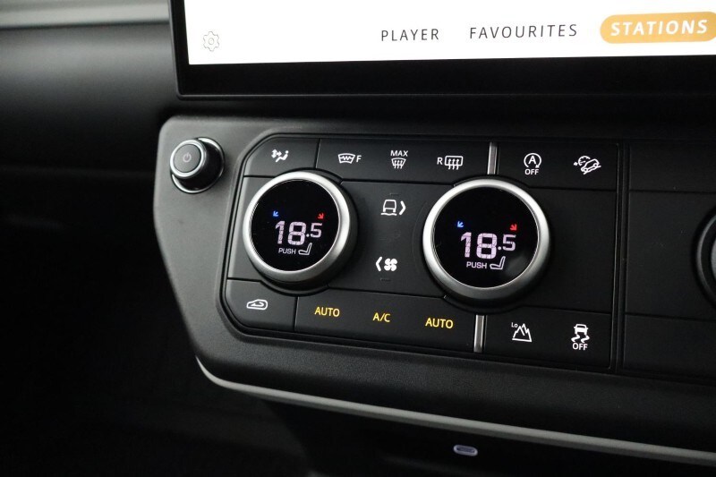 Used Land Rover Defender 2026 for sale - 77915603: Photo 18