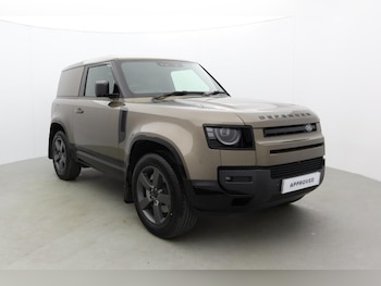 Used Land Rover Defender 2026 for sale - 77915603: Photo