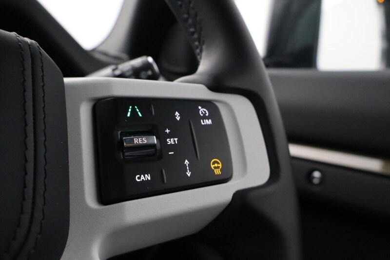 Used Land Rover Defender 2026 for sale - 77915603: Photo 44