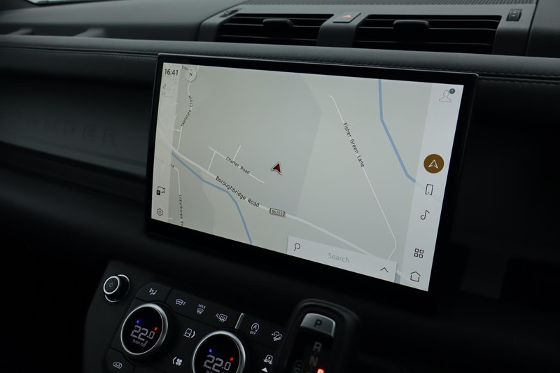 Used Land Rover Defender 2022 for sale - 77519388: Photo 11