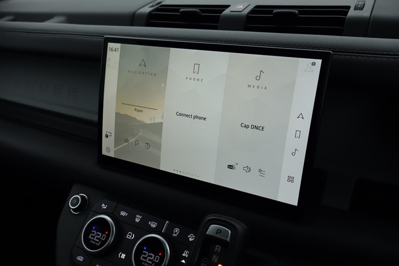 Used Land Rover Defender 2022 for sale - 77519388: Photo 12