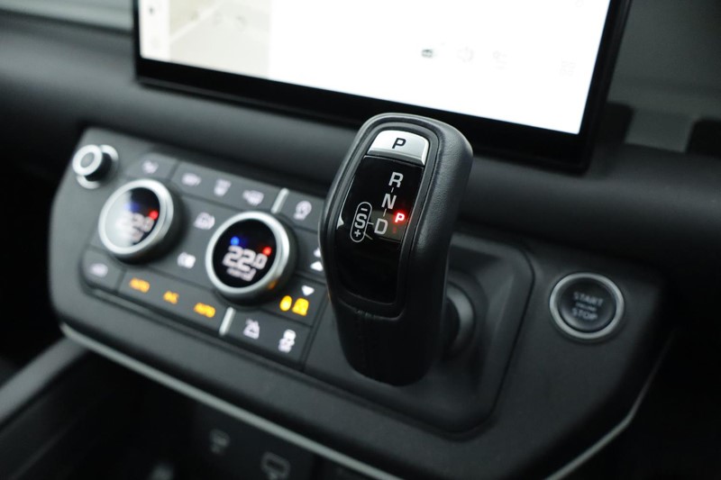 Used Land Rover Defender 2022 for sale - 77519388: Photo 13