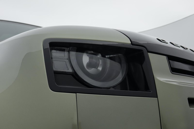 Used Land Rover Defender 2022 for sale - 77519388: Photo 17