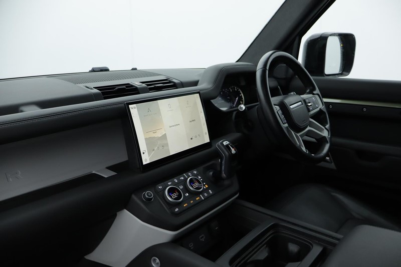 Used Land Rover Defender 2022 for sale - 77519388: Photo 25