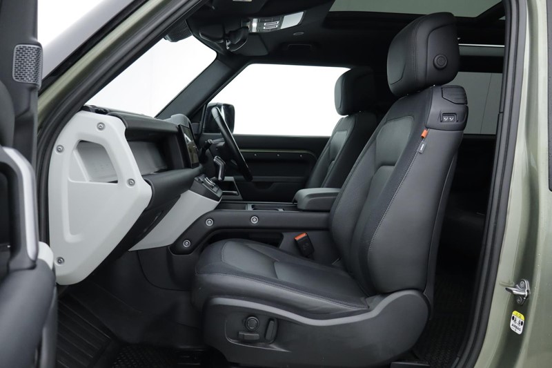 Used Land Rover Defender 2022 for sale - 77519388: Photo 3