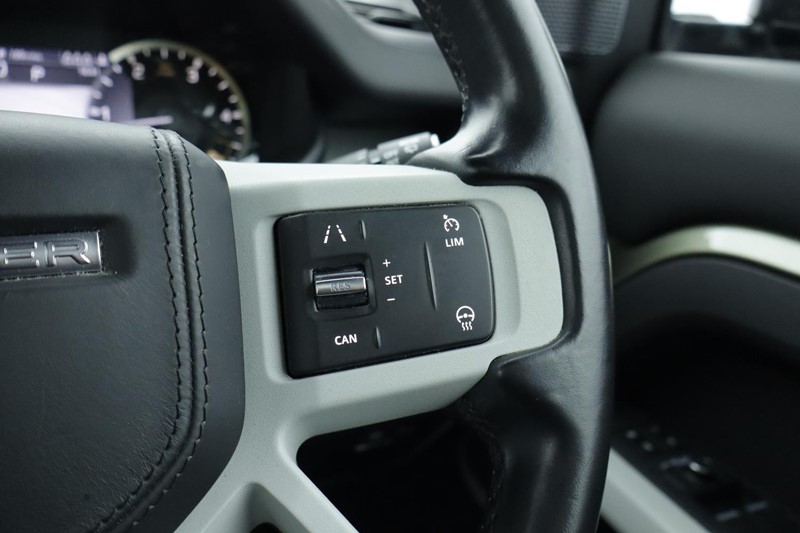 Used Land Rover Defender 2022 for sale - 77519388: Photo 34