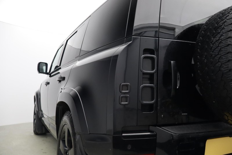 Used Land Rover Defender 2022 for sale - 77997062: Photo 19