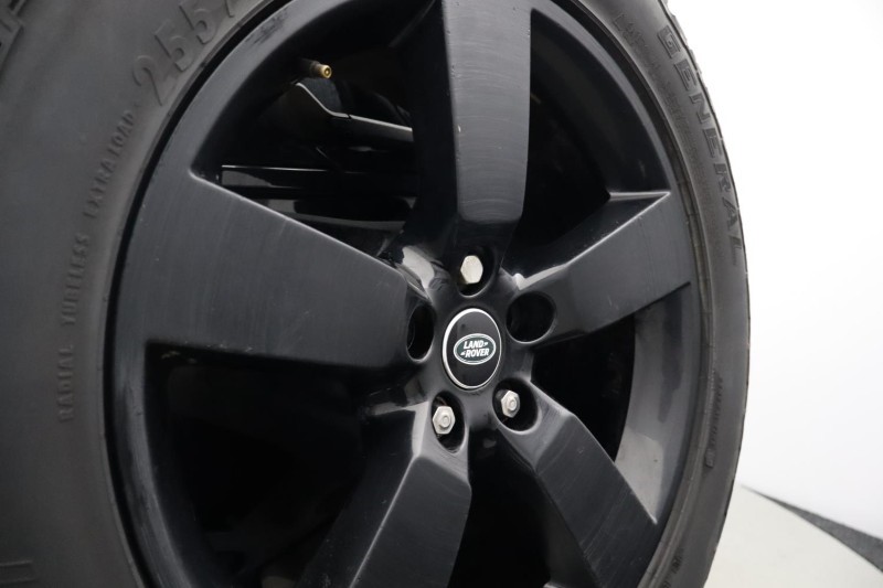 Used Land Rover Defender 2022 for sale - 77997062: Photo 27