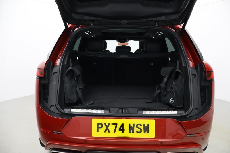 Used Land Rover Range Rover Sport 2024 for sale - 77592312: Photo 11