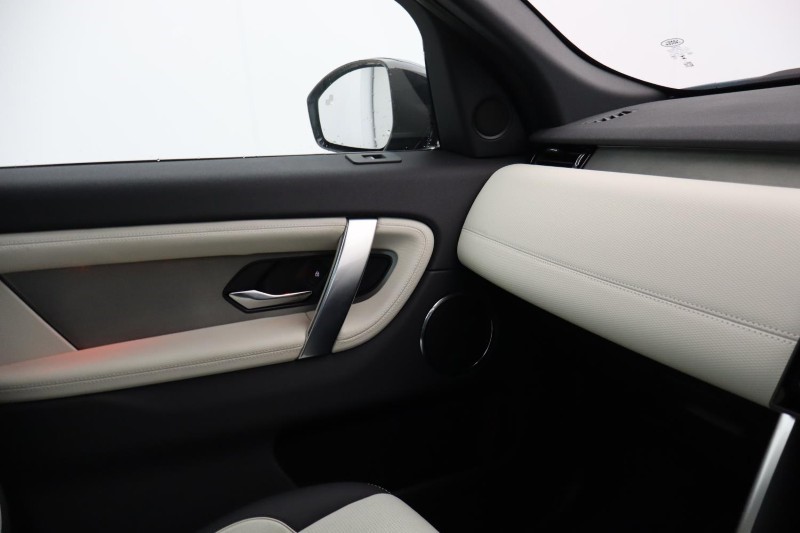 Used Land Rover Discovery Sport 2024 for sale - 77888364: Photo 49