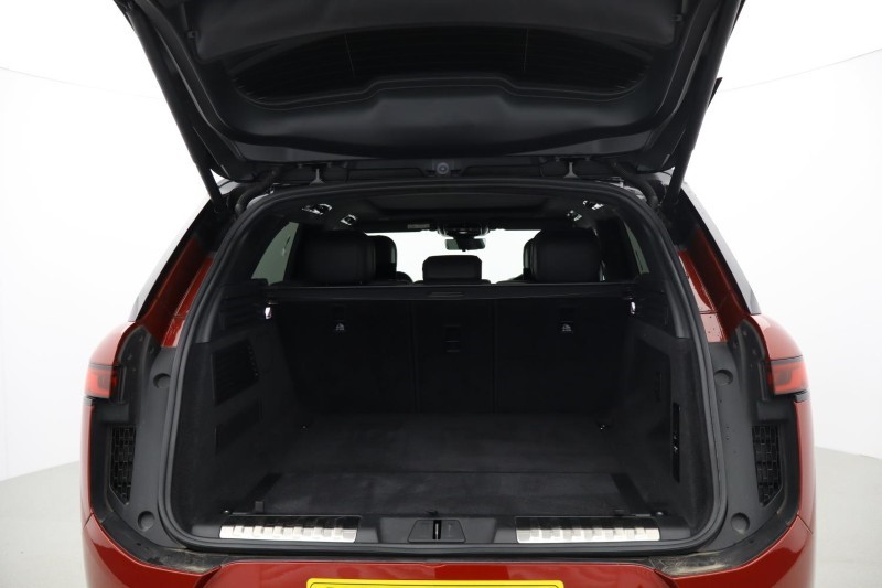 Used Land Rover Range Rover Sport 2024 for sale - 76981059: Photo 10