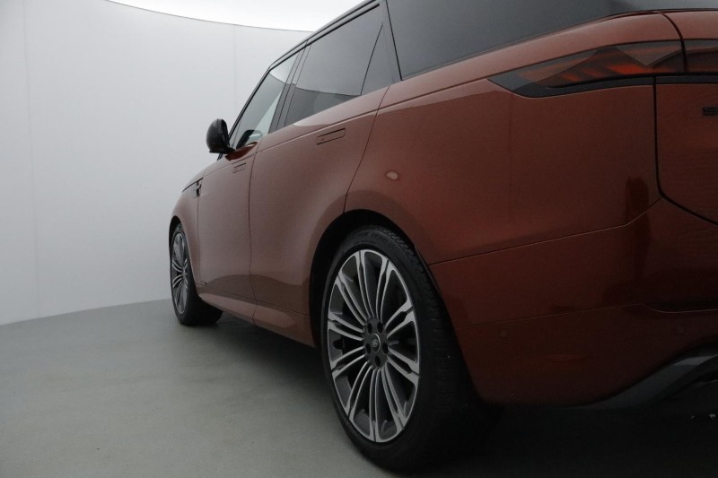 Used Land Rover Range Rover Sport 2024 for sale - 76981059: Photo 44