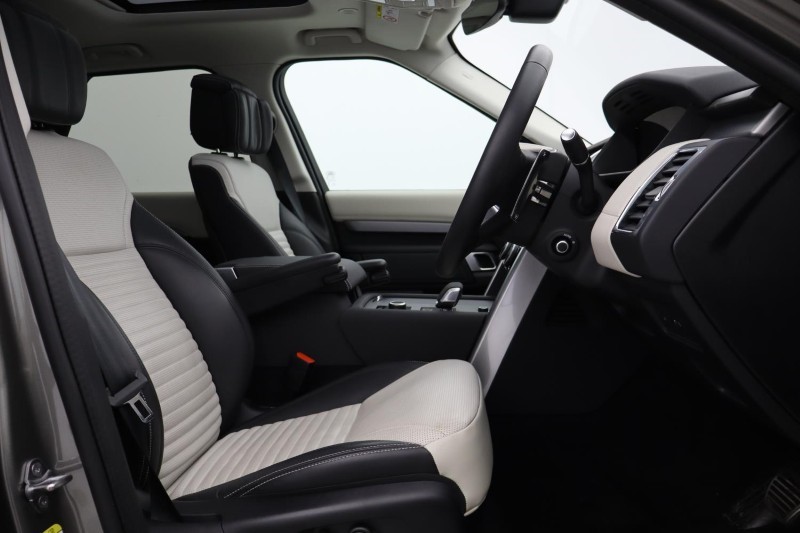 Used Land Rover Discovery 2025 for sale - 77135831: Photo 35