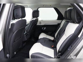 Used Land Rover Discovery 2025 for sale - 77135831: Photo