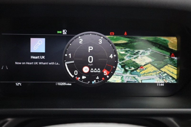 Used Land Rover Defender 2025 for sale - 76980854: Photo 16