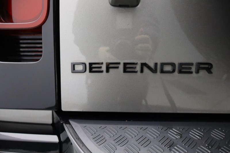 Used Land Rover Defender 2025 for sale - 76980854: Photo 26