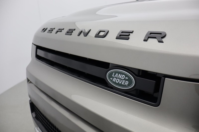 Used Land Rover Defender 2025 for sale - 76980854: Photo 34