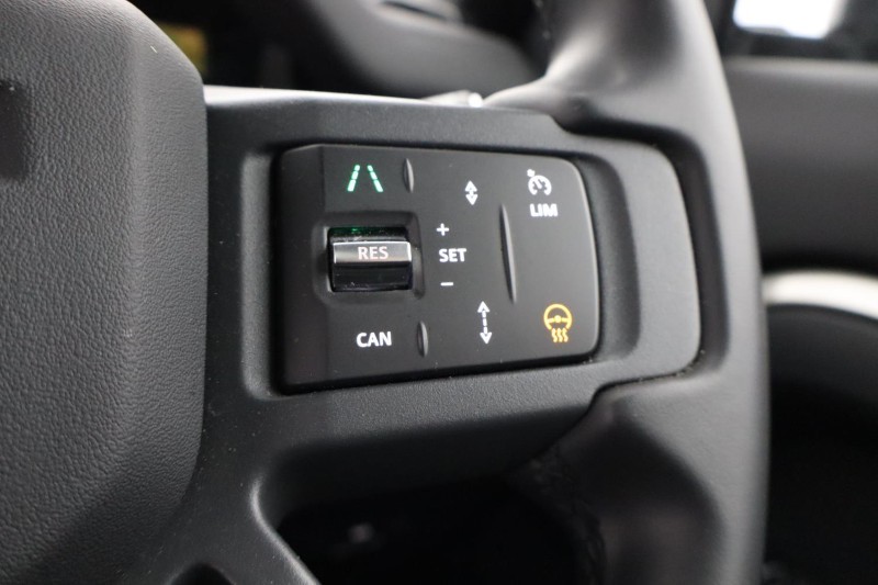 Used Land Rover Defender 2025 for sale - 76980854: Photo 40