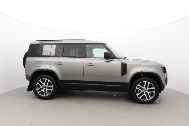 Used Land Rover Defender 2025 for sale - 76980854: Photo 5