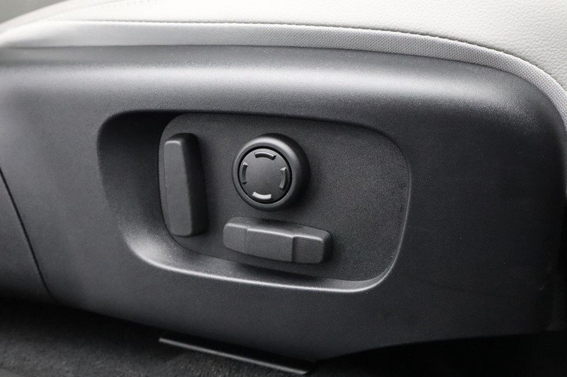 Used Land Rover Range Rover Evoque 2024 for sale - 76981147: Photo 28