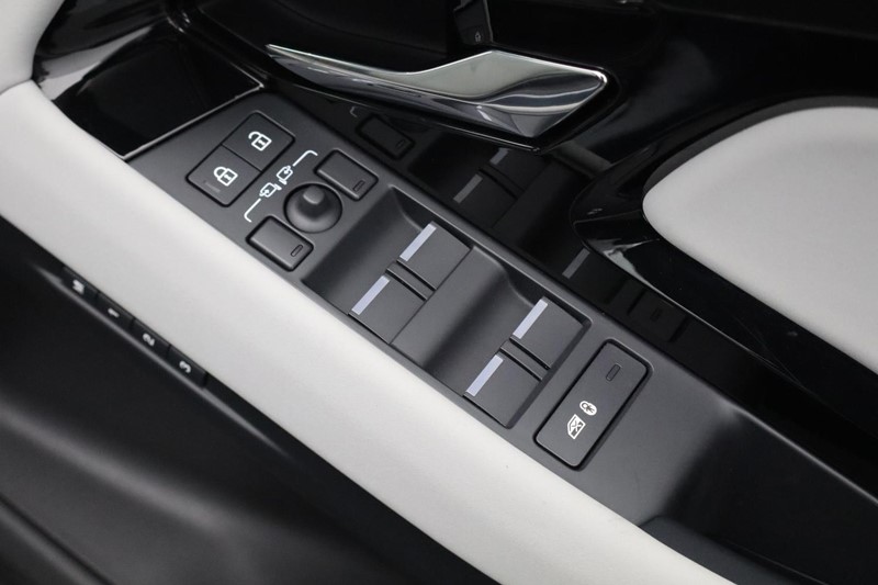 Used Land Rover Range Rover Evoque 2024 for sale - 76981147: Photo 30