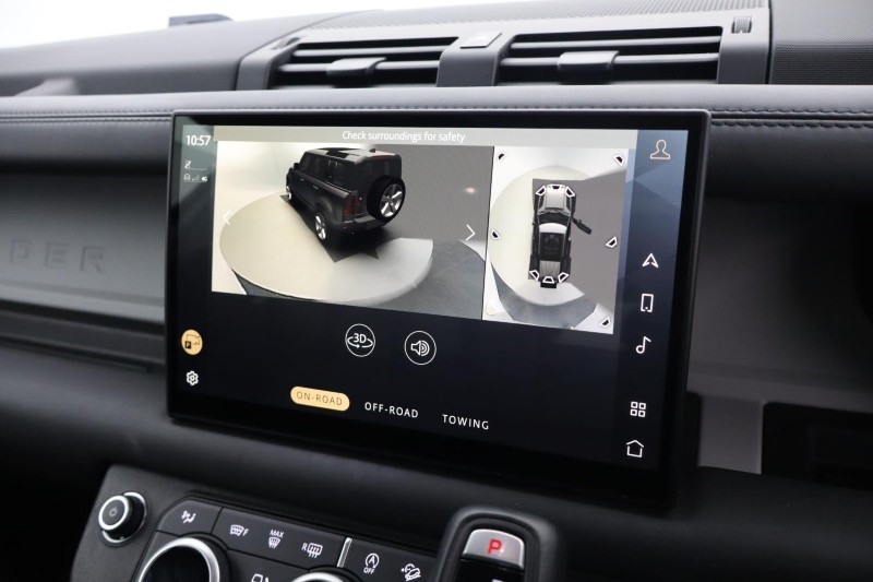 Used Land Rover Defender 2023 for sale - 76980881: Photo 12