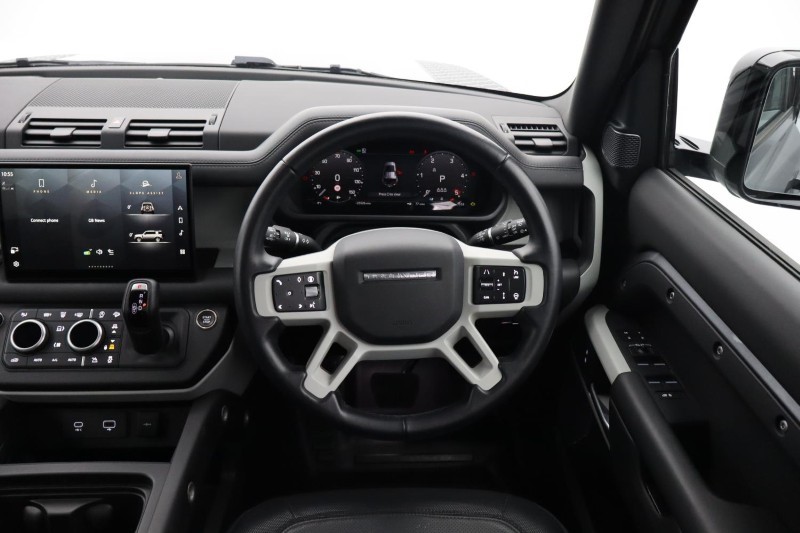 Used Land Rover Defender 2023 for sale - 76980881: Photo 15