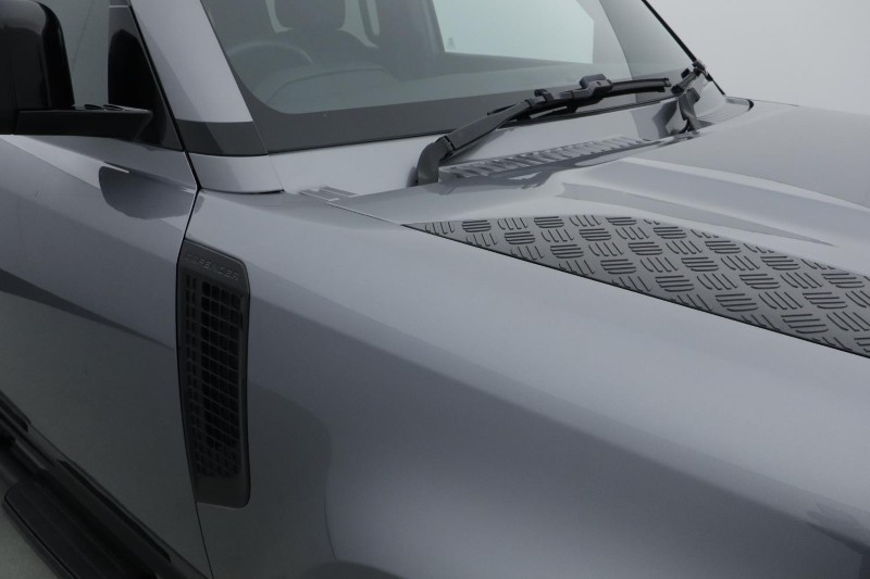 Used Land Rover Defender 2023 for sale - 76980881: Photo 20