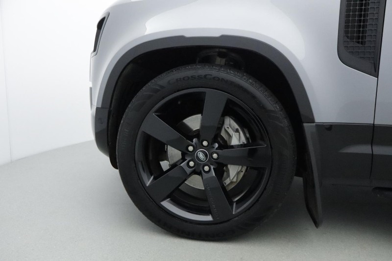 Used Land Rover Defender 2023 for sale - 76980881: Photo 48