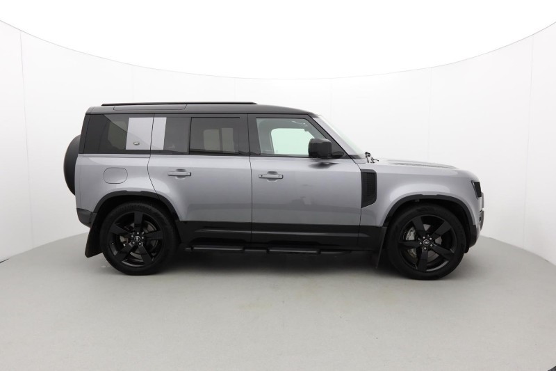 Used Land Rover Defender 2023 for sale - 76980881: Photo 5