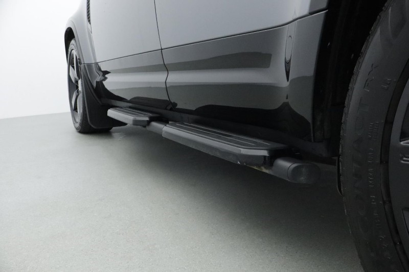 Used Land Rover Defender 2023 for sale - 76980881: Photo 50