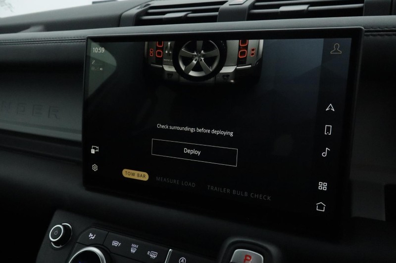 Used Land Rover Defender 2023 for sale - 76980881: Photo 52