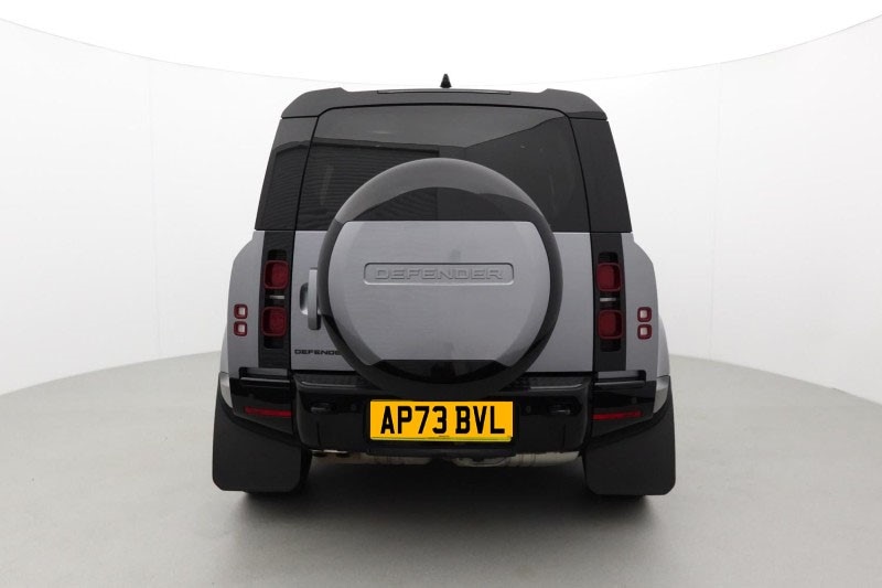 Used Land Rover Defender 2023 for sale - 76980881: Photo 7