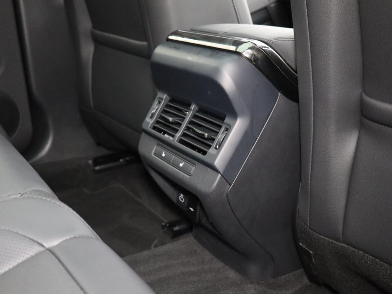 Used Land Rover Range Rover Evoque 2025 for sale - 76982068: Photo 18