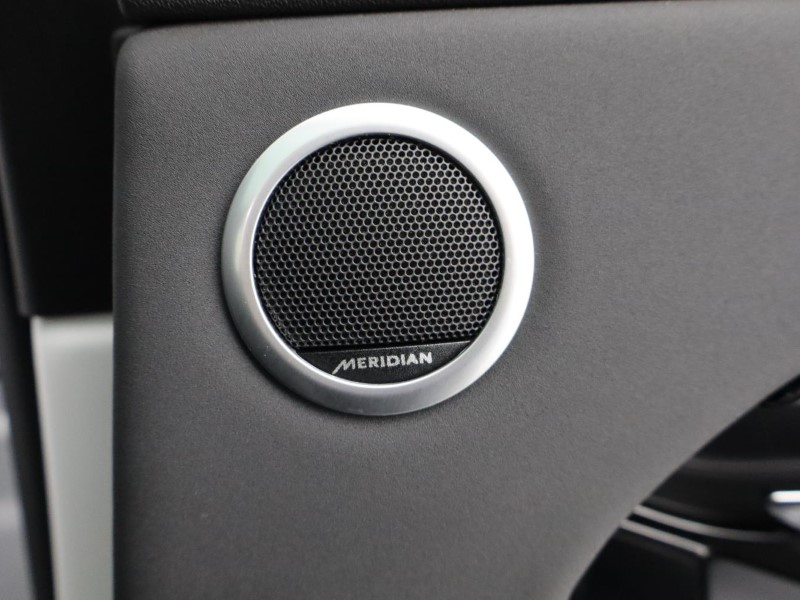 Used Land Rover Range Rover Evoque 2025 for sale - 76982068: Photo 36