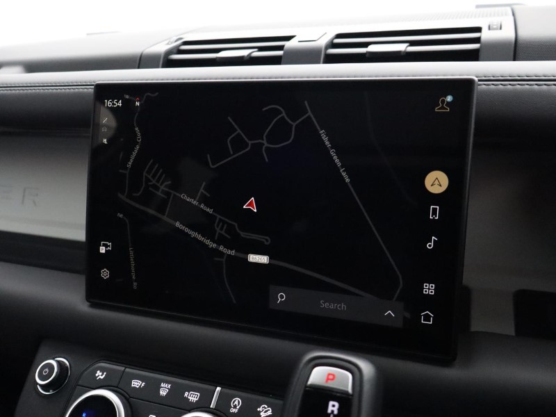 Used Land Rover Defender 2024 for sale - 77690965: Photo 11